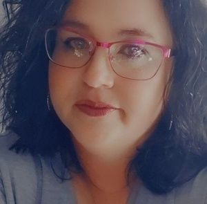 Meet your Posher, Melanie